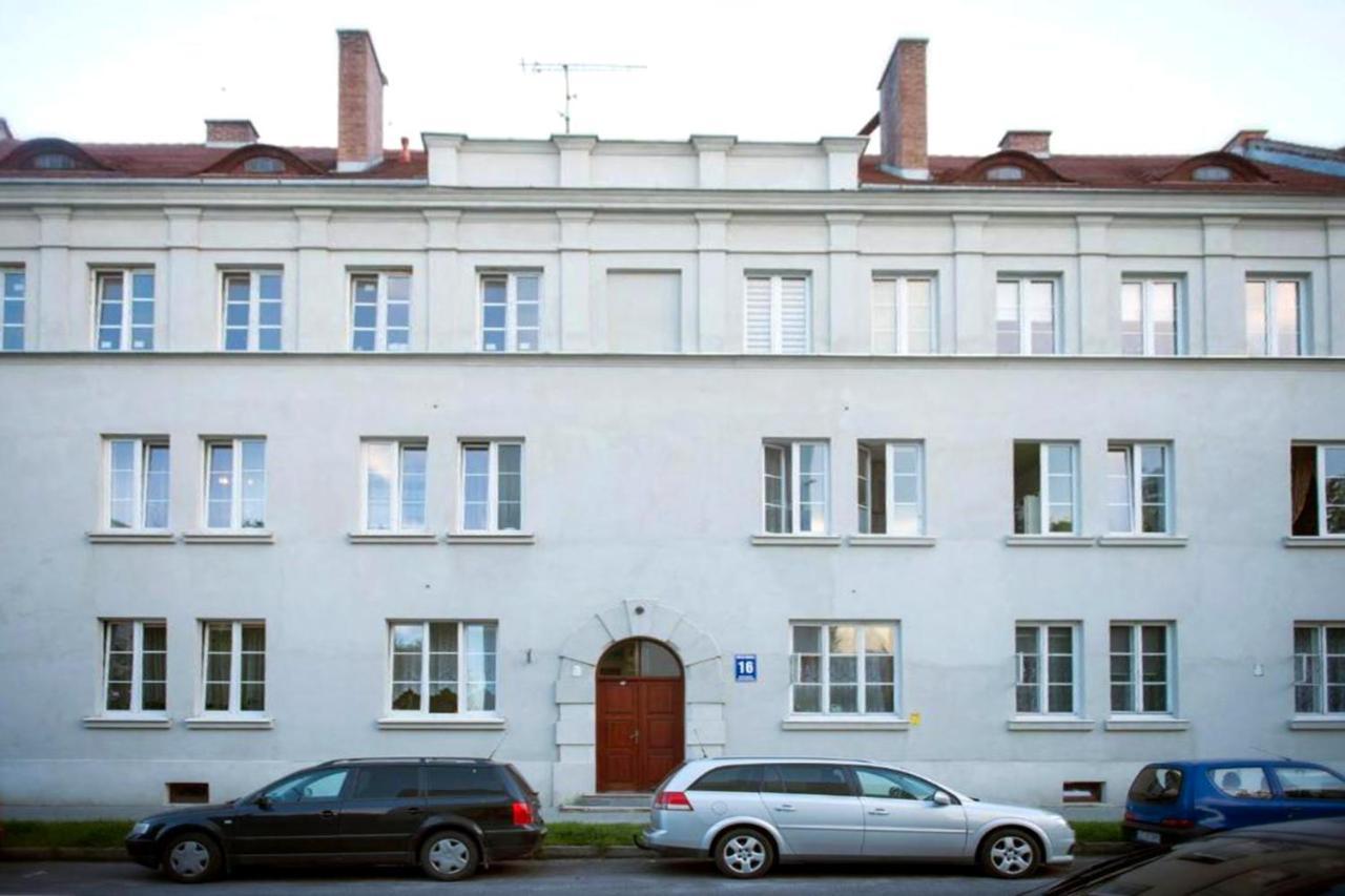 Stylowy Apartament W Kamienicy Хелм Экстерьер фото
